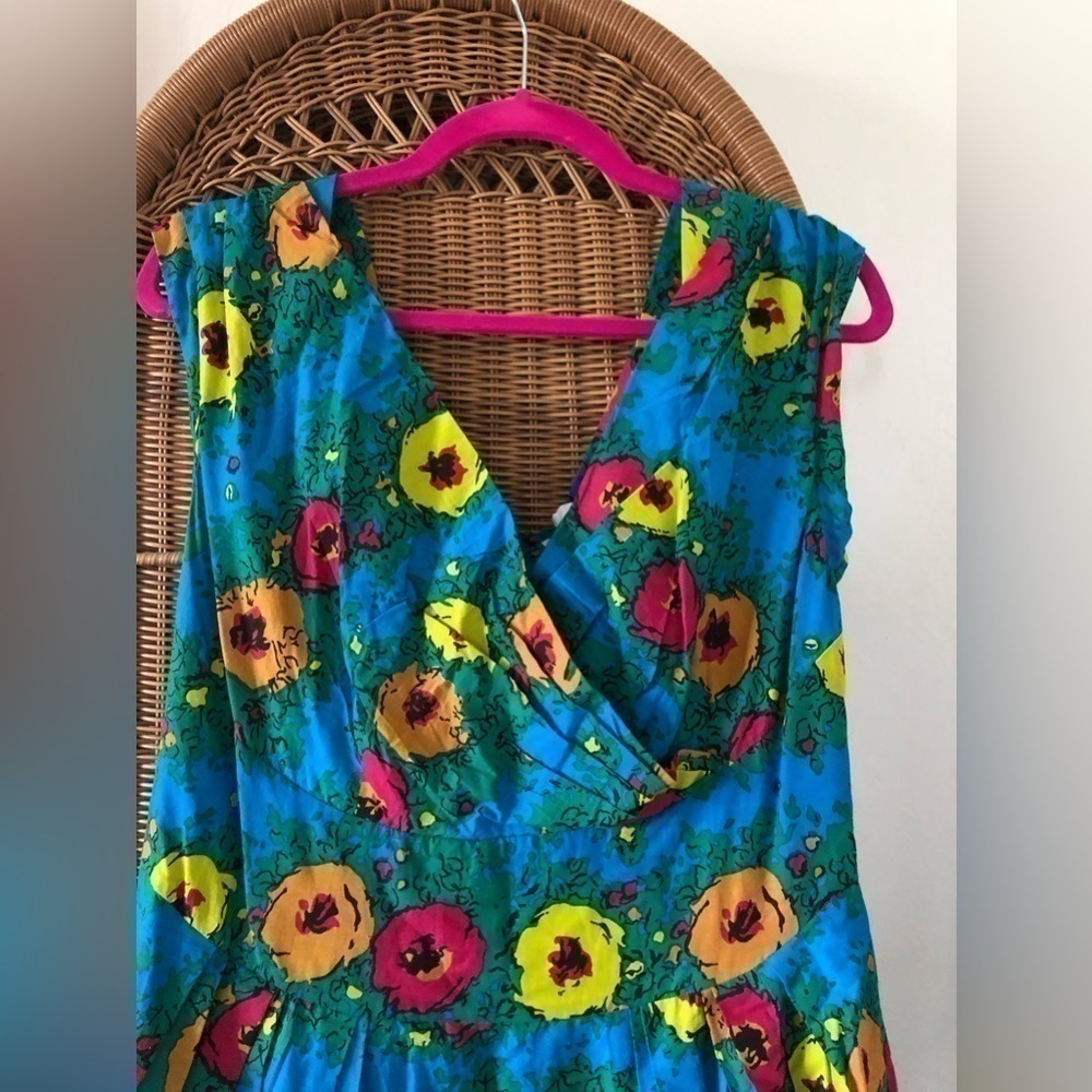 🌟NWT XL Emily and Fin Florence Effortless Vacation Dress Blazing Blooms - Picture 3 of 6